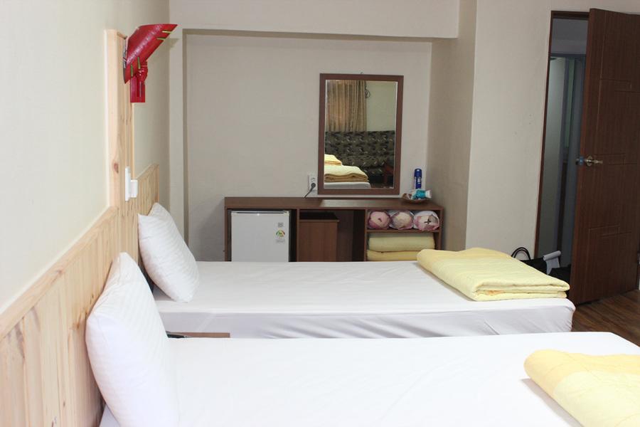 Hyundai Tourist Hotel Τζέτζου Εξωτερικό φωτογραφία
